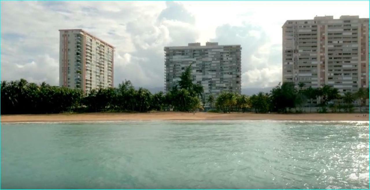 Breezy Beachfront Property With View Of Paradise Luquillo Buitenkant foto